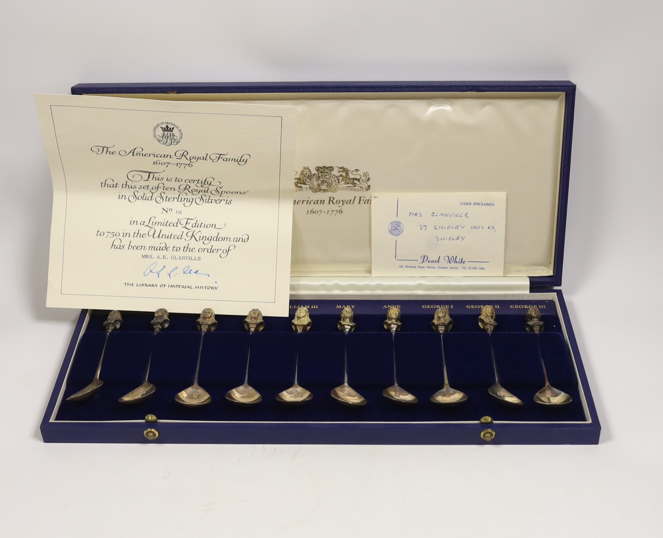 A limited edition cased set of 'American Royal Family 1607-1776', parcel gilt silver spoons, numbered 181/750, Library of Imperial History, London, 1975, 11.1cm.